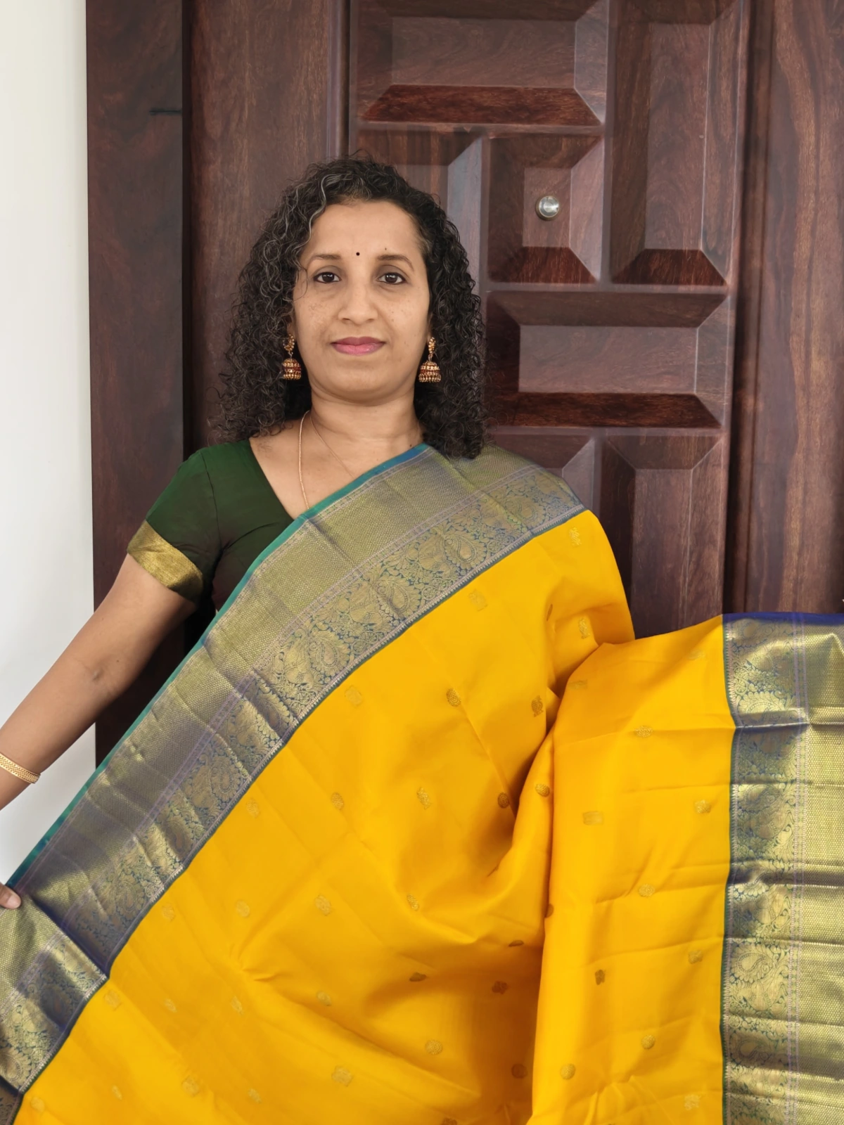 Marigold Yellow And Peacock Blue Kanchipuram Pure Silk Saree Pks037 1